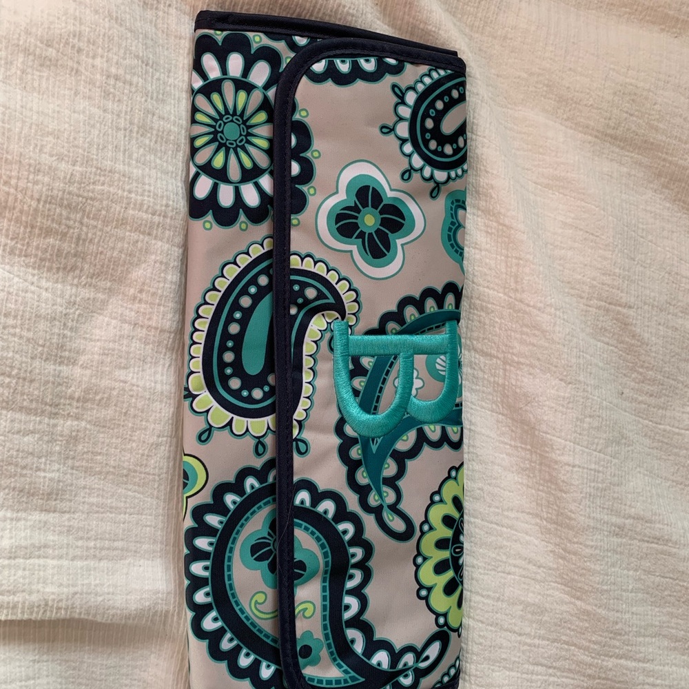 Thirty One hair straightener travel case